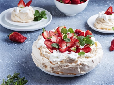 Strawberry Pavlova