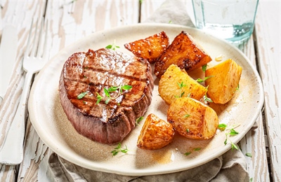 Steak with Potatoes